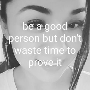 Meet your Posher, Anahi